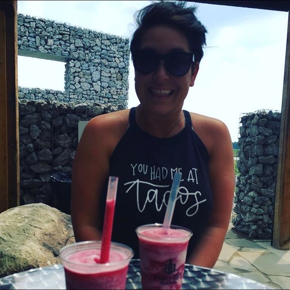 Meet Your Posher - Picture 1 of 4